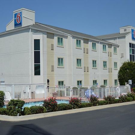 埃尔里诺6号汽车旅馆 El Reno 外观 照片